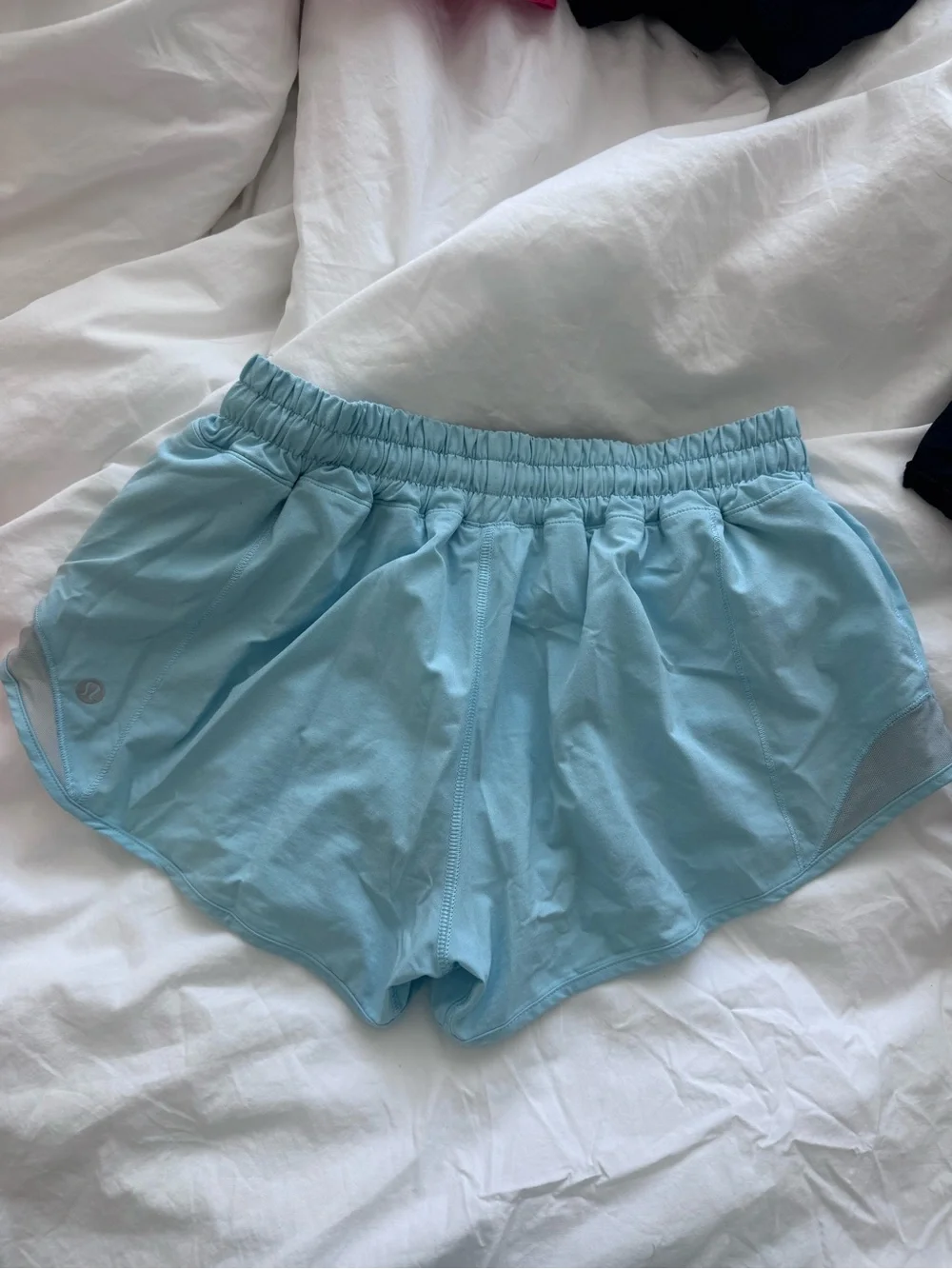 Lululemon Hotty Hot Low-Rise Lined Short 2.5”